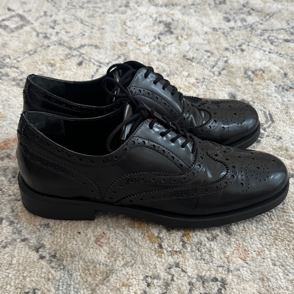 NWOT schutz oxfords 8.5